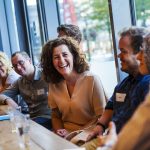 Minister van Engelshoven (OCW) in gesprek met studenten