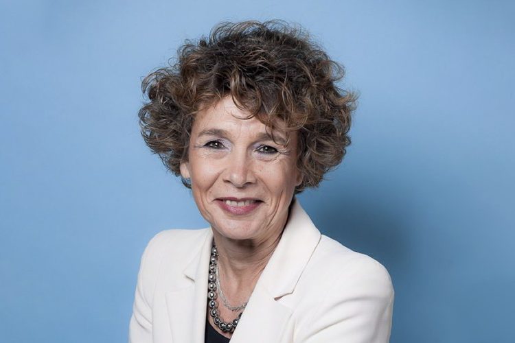 Joanne Zwueste